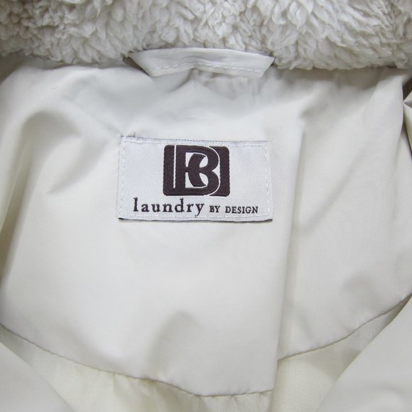 Like New Quilted Women's Laundry by Design Coat - Picture 6 of 11